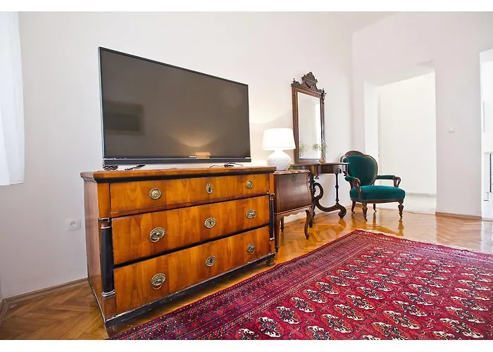 Grand Appartement