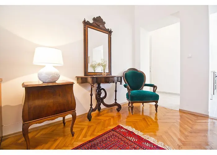 Grand Appartement
