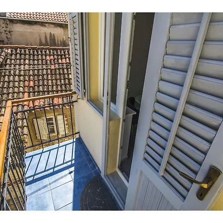 شقة Grand سبليت